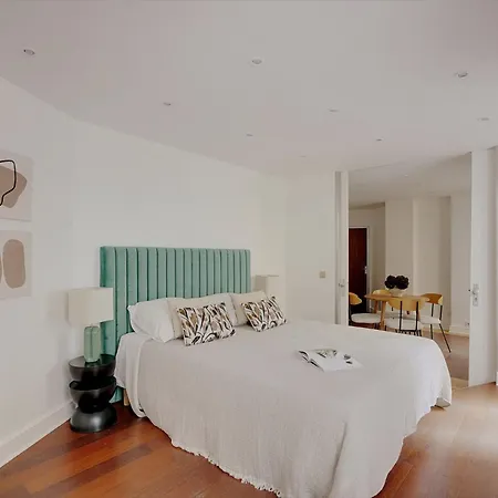 Boutique Madeleine Appartement *