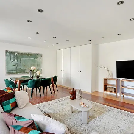 Boutique Madeleine Appartement *